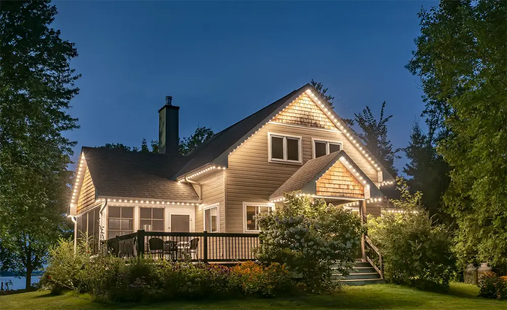 Professionally Installation and Built to Last, Residential Outdoor Lighting Professionally Installation and Built to Last, Permanent Residential Outdoor LED Lighting, Moncton